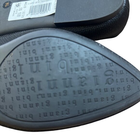 Gianni Bini Black Pointed Toe, flat, washable insoles.Size 7 - Picture 8 of 9